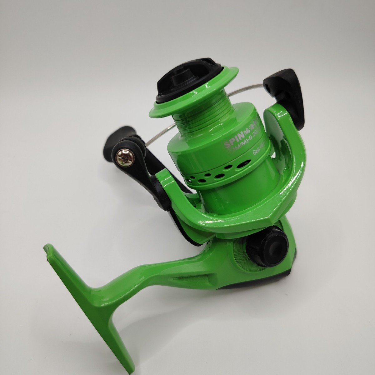 Kołowrotek spinningowy Outlife – Fishing Rod Surf recenzja i cena