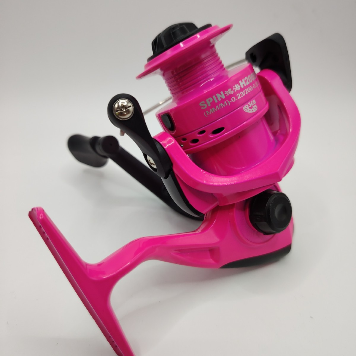 Kołowrotek spinningowy Outlife – Fishing Rod Surf recenzja i cena